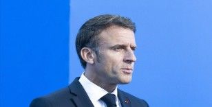 Macron: 'Büyükelçimiz Nijer'de rehin tutuluyor'