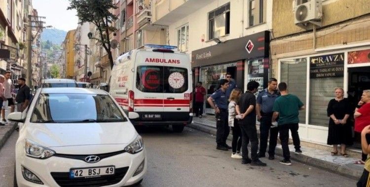 Kıskançlık krizine giren adam sevgilisini öldürdü, sonra kendi canına kıydı