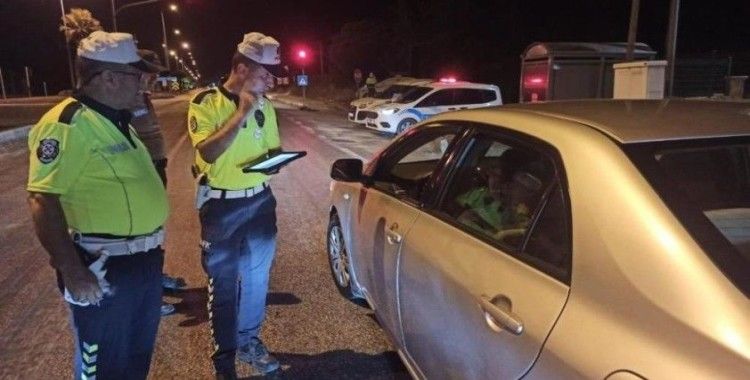 Gönen'de motosiklet ve araçlar denetlendi