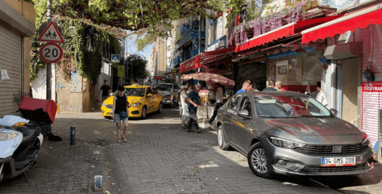 Bakırköy'de eski nişanlısını pompalı tüfekle darp etti