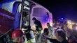 Erzurum'da yolcu otobüsü traktöre çarptı, ilk belirlemelere göre 7 kişi yaralandı