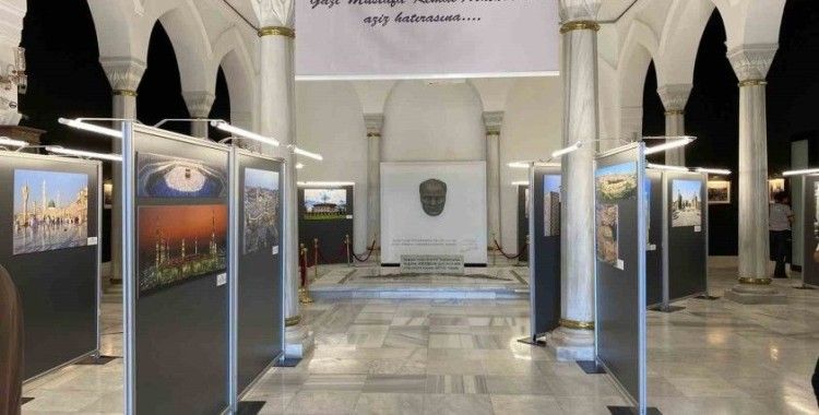 Dr. Yıldız’ın objektifinden oluşan Zamanın İzlerini Taşıyan Mabetler Fotoğraf Sergisi görücüye çıktı
