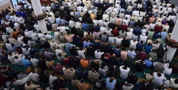 Hollanda'da devletin Müslümanları ve İslami kurumları gizlice araştırdığı ortaya çıktı