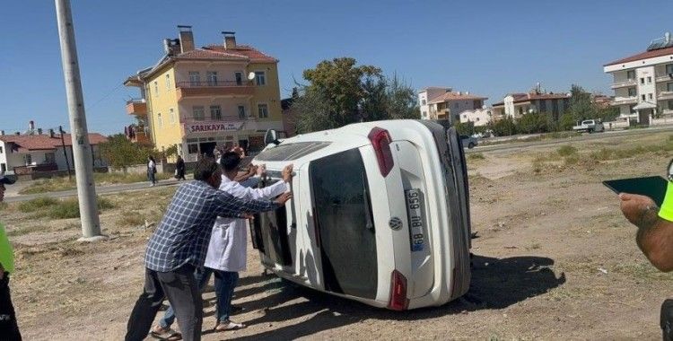 Kontrolden çıkan cip yan yattı: 1 yaralı