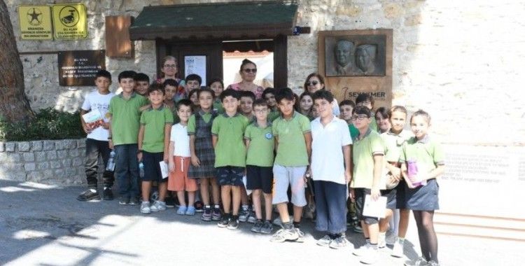 Kuşadalı çocuklara edebiyat sevgisi kazandırılıyor