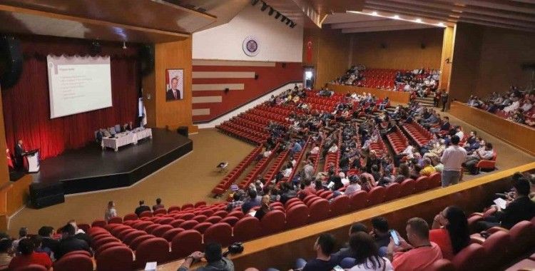 Akademik personele yönelik oryantasyon programı düzenlendi
