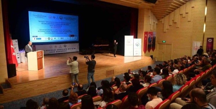 BILTEVT’2023 Anadolu Üniversitesi ev sahipliğinde başladı

