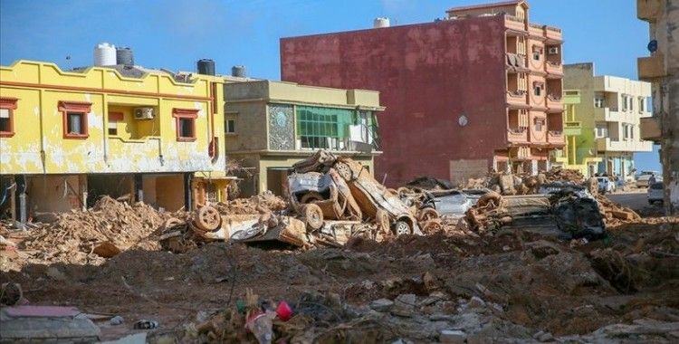 Libya'da selin vurduğu Derne kentinde bir günde 245 cesede ulaşıldı