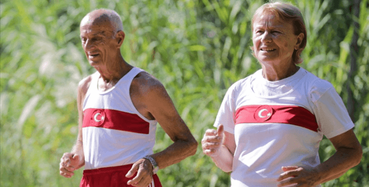 Master milli atlet Şensoy çifti başarılarıyla örnek oluyor