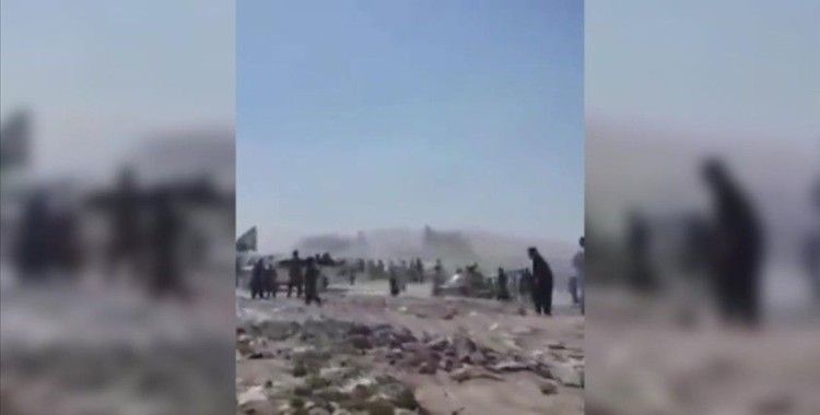 Pakistan'da cami yakınındaki terör saldırısında 34 kişi öldü