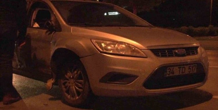 Kartal’da motosiklet ve otomobil çarpıştı: 2 yaralı

