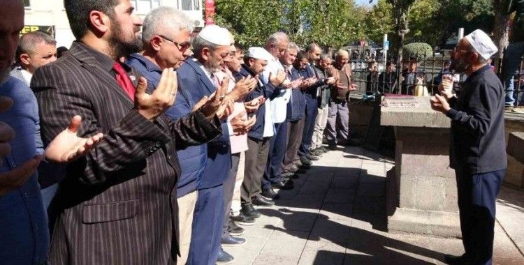 Niğde’de hayatını kaybeden Filistinliler için ‘gıyabi cenaze namazı’ kılındı
