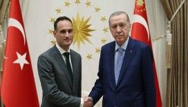 Büyükelçilerden Cumhurbaşkanı Erdoğan'a güven mektubu