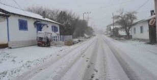 Pazaryeri’nin köylerde kar yağışı etkili oldu
