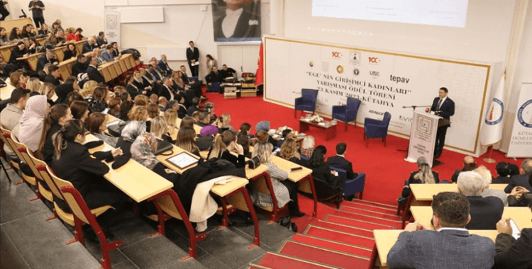 "Ege'nin Girişimci Kadınları Yarışması"nın ödül töreni Kütahya'da yapıldı