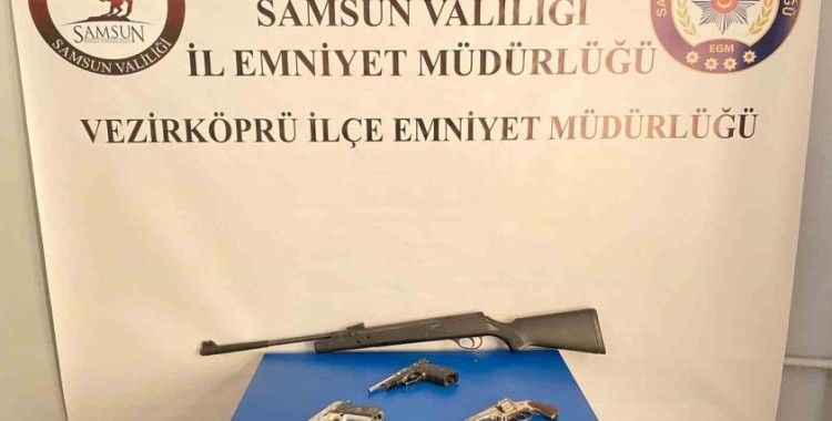 Vezirköprü’de silah operasyonu
