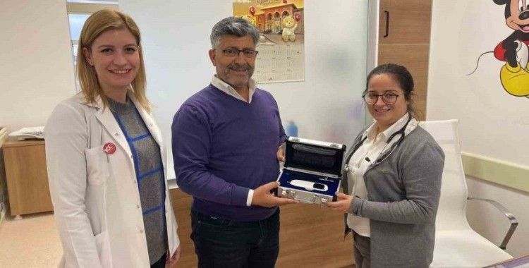 Kula’da yenidoğanlara kan almadan sarılık testi yapılabilecek
