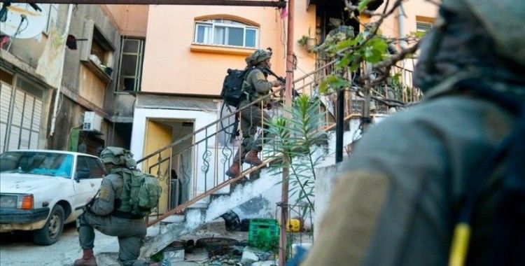 İsrail, Batı Şeria'da gözaltına alınanların yüzde 80'ini suç isnat etmeden tutukluyor