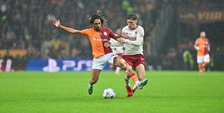 Galatasaray konuk ettiği Manchester United ile berabere kaldı