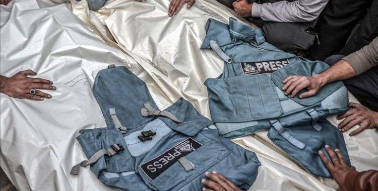 Gazze'deki hükümet: 7 Ekim'den bu yana öldürülen gazetecilerin sayısı 73'e ulaştı