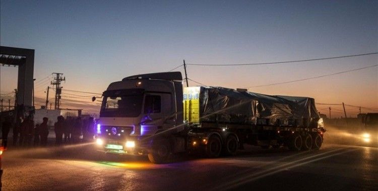 İsrail, Refah Sınır Kapısı'ndan Gazze'ye yardım girişini engelledi