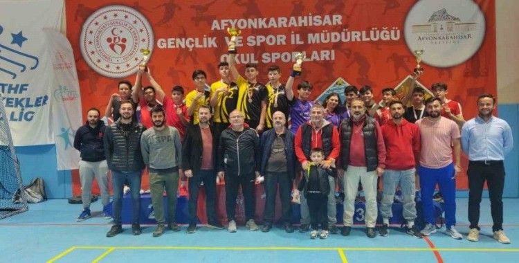 Masa tenisi müsabakaları tamamlandı
