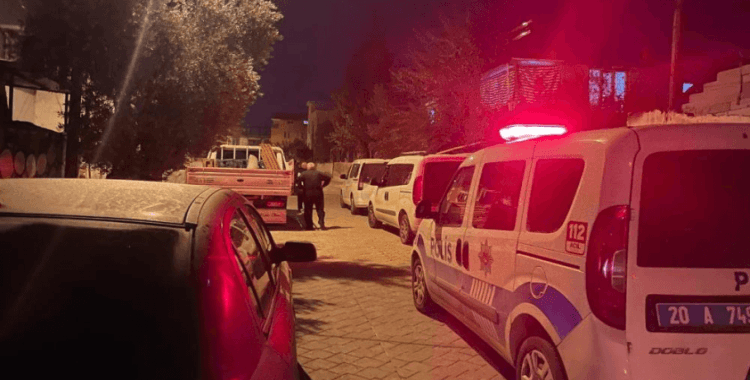 8 yaşındaki çocuk annesini vurdu