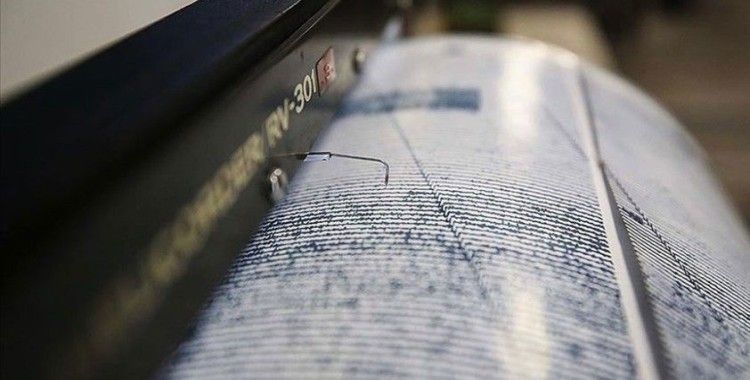 Pakistan'da 5.2 büyüklüğünde deprem