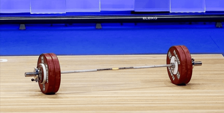 Milli halterciler, Katar'da podyuma çıkacak