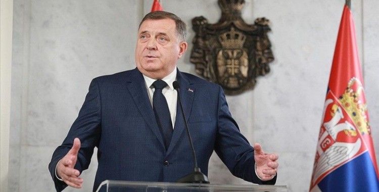 Bosnalı Sırp lider Dodik: Yüksek Temsilci Schmidt'in yasallığını kabul etmiyoruz