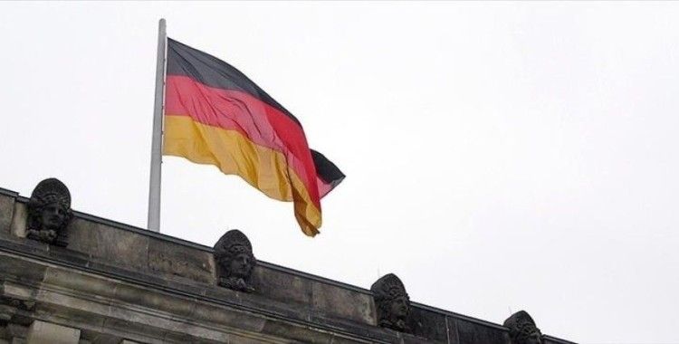 Almanya, ABD’nin Batı Şeria’da şiddet uygulayan yerleşimcilere vize yasağı getirecek olmasından memnun