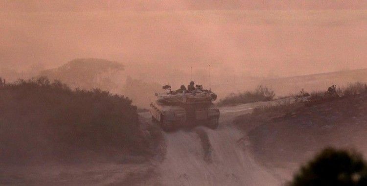 Hizbullah İsrail'e ait 7 askeri noktaya saldırdı