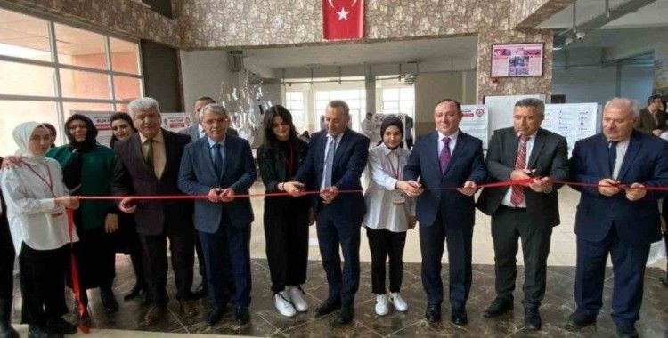 Yakutiye Anadolu Lisesi’nden bilim fuarı
