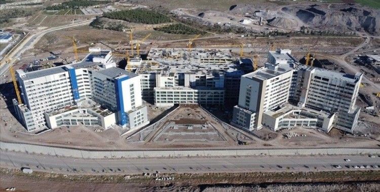 Şanlıurfa Şehir Hastanesi inşaatının yüzde 54'ü tamamlandı