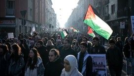 Milano'da binlerce kişi Filistin için yürüdü