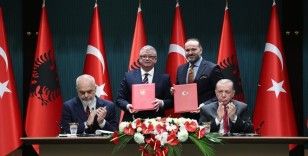 Türkiye ile Arnavutluk arasında medya ve iletişim alanlarında işbirliği mutabakatı imzalandı