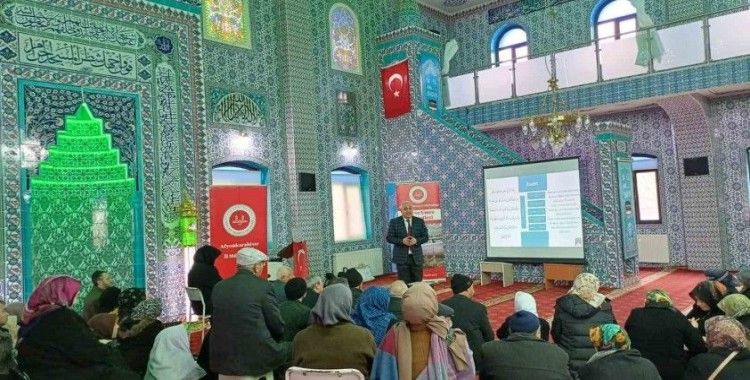 Afyonkarahisar’da umre semineri
