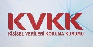KVKK, çalışanların özlük bilgilerinin tüm personelle paylaşılmasını 'hukuka aykırı' buldu