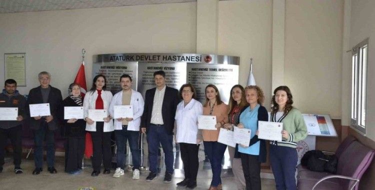 Aydın’da diyabet hastaları bilgileniyor, Diyabet Okulu mezunlarını verdi
