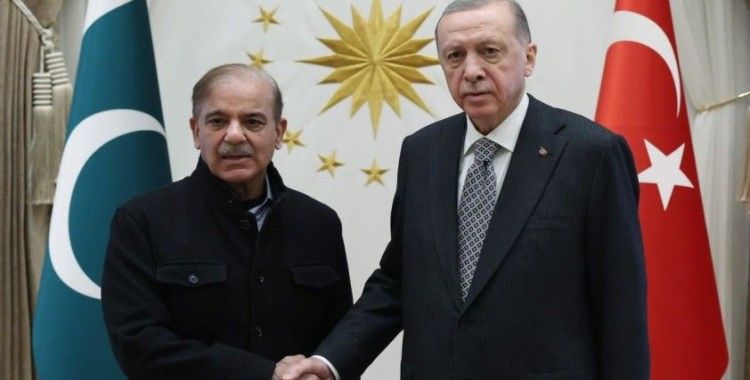 Cumhurbaşkanı Erdoğan Pakistan Başbakanı Şahbaz Şerif ile görüştü