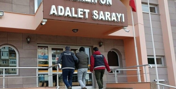 Amasya’da uyuşturucu bulunan otomobilin sürücüsü tutuklandı
