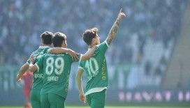 TFF 2. Lig: Bursaspor: 2 -  Serik Belediyespor: 2
