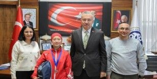 EBYÜ öğrencisi Yavuz, Dünya Kayak Şampiyonasında 5. oldu
