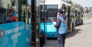 Diyarbakır’da zabıtadan toplu taşıma araçlarına abonman kart denetimi

