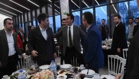 Başkan Dündar’ın MHP teşkilatıyla iftar yemeğinde buluştu
