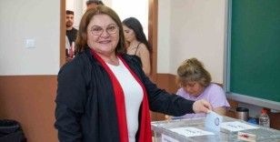 Didim’in ilk kadın belediye başkanı oldu
