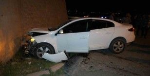 Kırıkkale’de iki otomobil kafa kafaya çarpıştı: 2 yaralı
