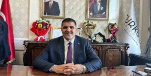 Türkoğlu Belediyesi’nde devri teslim yeni başkan göreve başladı
