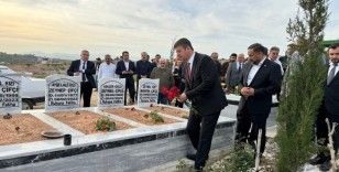 Başkan Tutdere’nin ilk ziyareti mezarlık oldu
