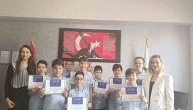 GKV Ortaokulu Zeka Oyunları Şampiyonasında Türkiye finallerinde
